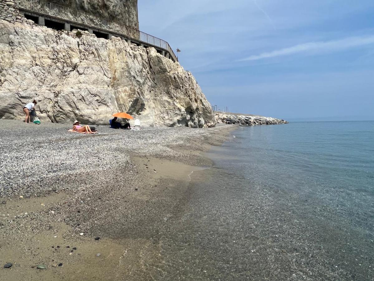 Al 37 Vista Mare E Colline Leilighet Finale Ligure Eksteriør bilde